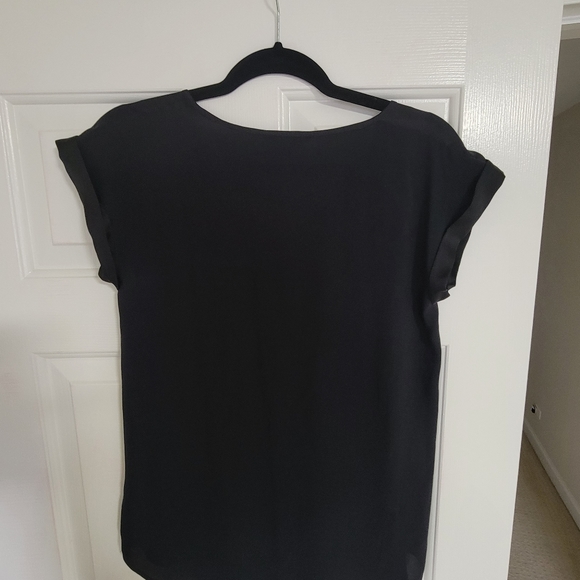 Express Top - Picture 2 of 5